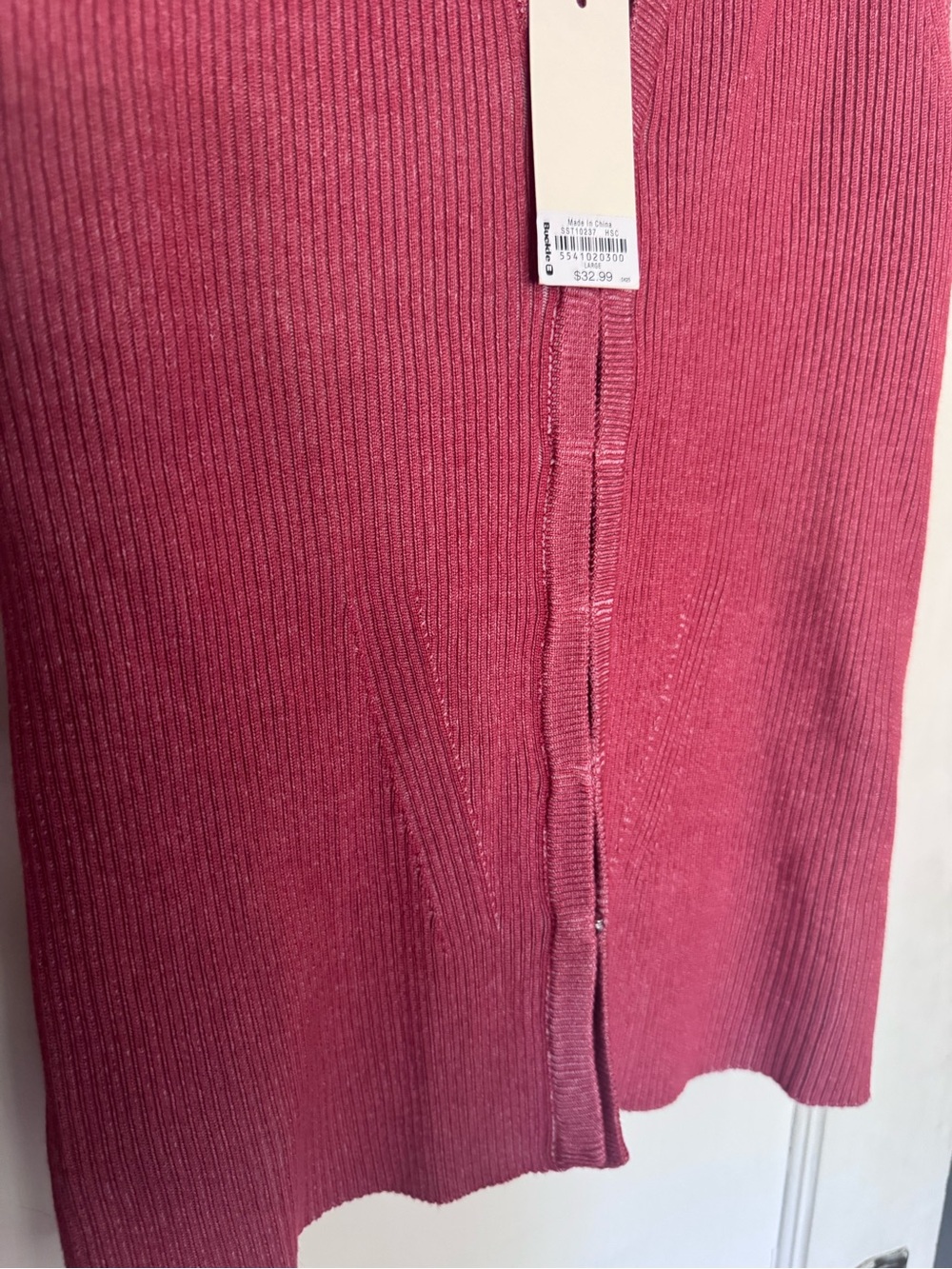 NWT Buckle Gilded Intent Ribbed V-Neck Tank Top with Hook Closures Large - Picture 7 of 10